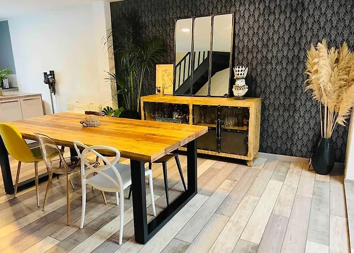 Jolie Maison Typique